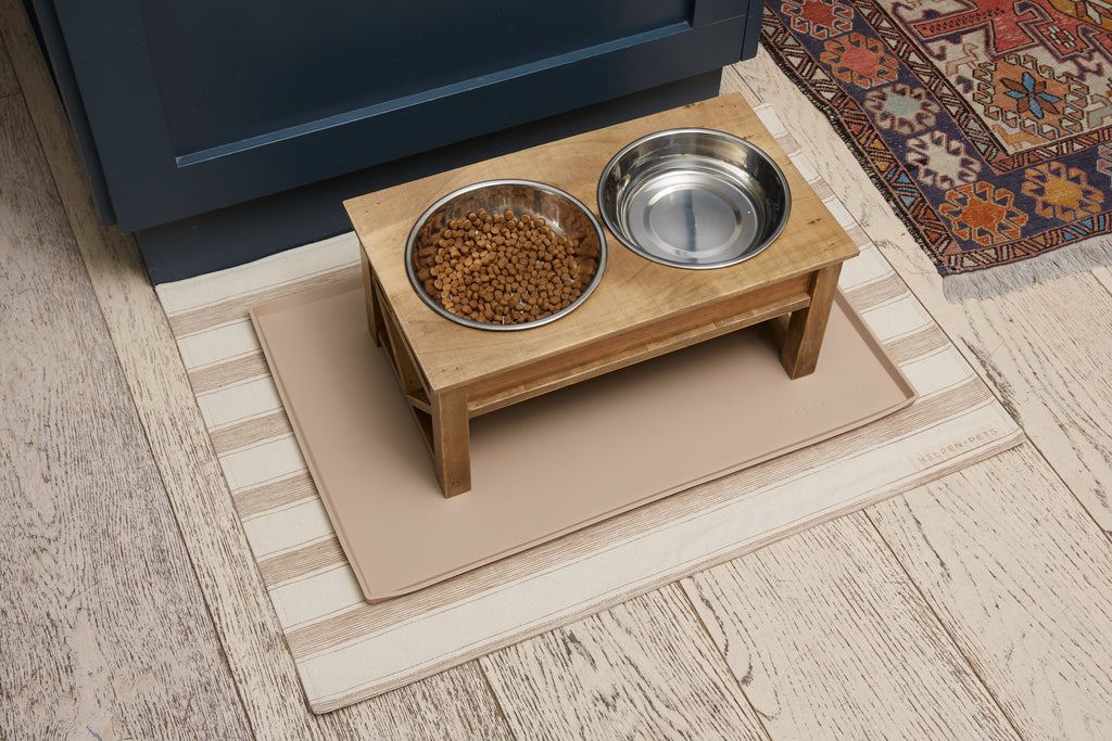 Scrollie  Dog or Cat Elevated Pet Feeder