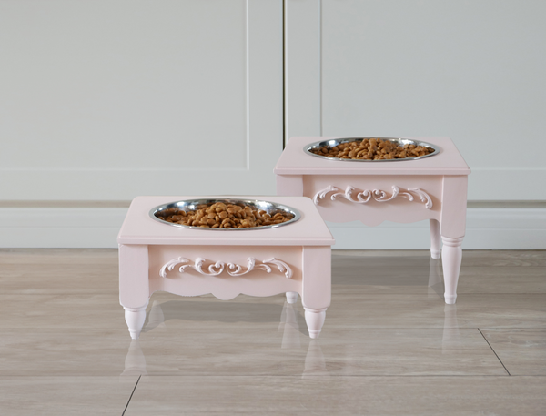Scrollie Single Bowl Elevated Pet Feeder