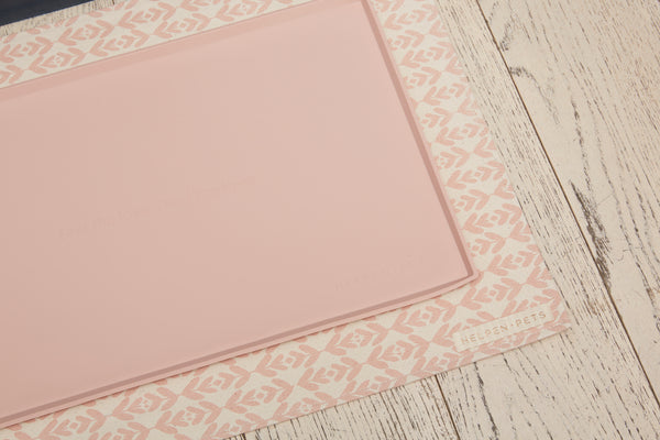 Large LEAF Feeding Mat in Blush